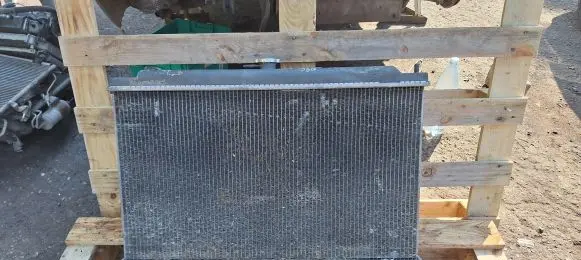 Nissan Almera Tino Coolant radiator