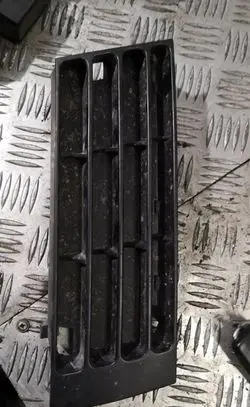 Audi A4 S4 B5 8D Front bumper lower grill
