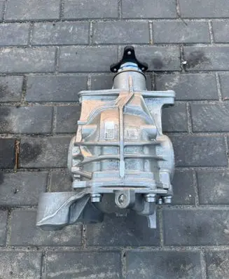 BMW 4 G22 G23 G24 G26 Rear differential 8647923