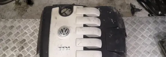 Volkswagen Touareg I Engine cover (trim) 070103926a