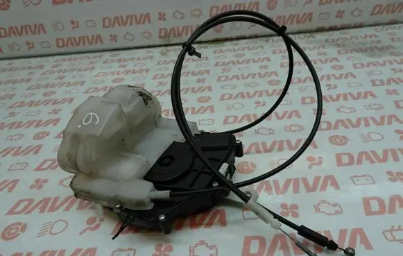 Subaru Impreza III Front door lock
