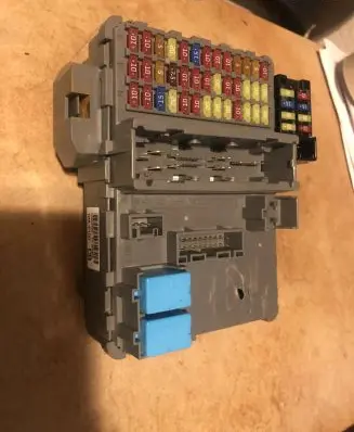 Honda CR-V Fuse module TPAE120