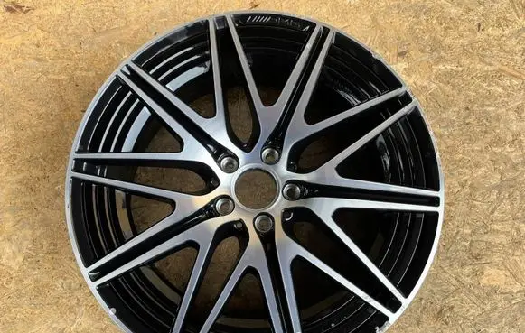 R20 alloy rim