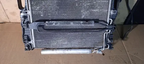 Mercedes-Benz CLS C219 Radiator set A2115001972