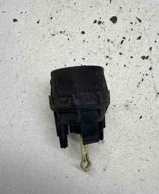 Vacuum air tank