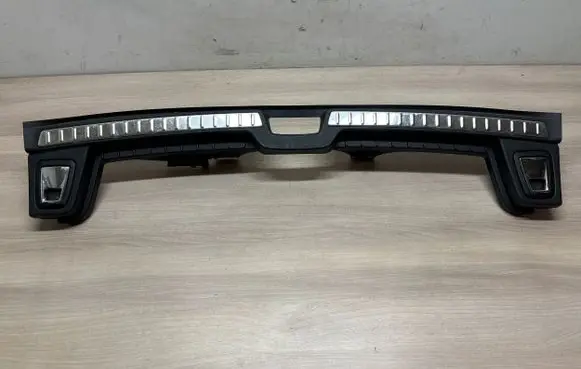 Volvo S90, V90 Trunk/boot sill cover protection 31426115