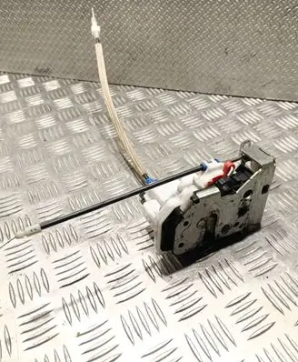 Opel Combo D Front door lock Z14G15 51910336