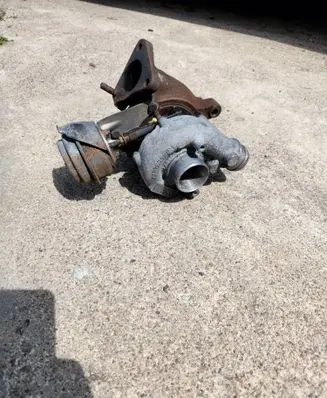 Volkswagen Sharan Turbo 028145702H 4542311