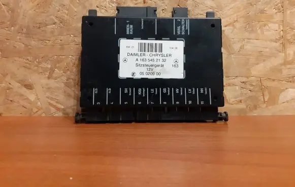 Mercedes-Benz ML W163 Seat control module A1635452132 1721