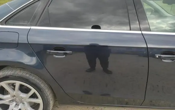 Audi A4 S4 B8 8K Rear door LX5R
