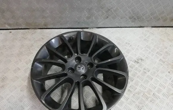 Opel Adam R17 alloy rim 