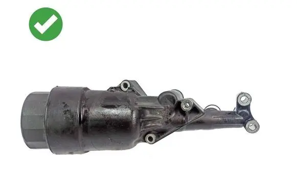 Mercedes-Benz B W246 W242 Oil filter mounting bracket 70321178