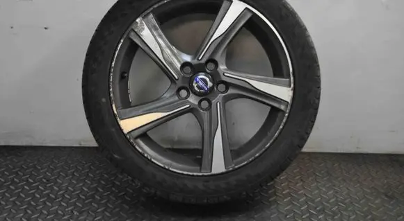 Volvo V40 R12 alloy rim 7JX1731423521