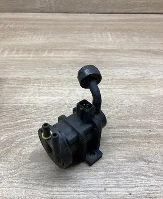Opel Zafira A Vacuum valve 09158200