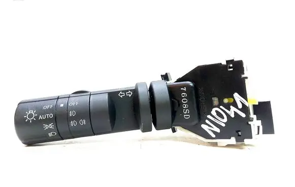 Nissan Qashqai Indicator stalk 14425