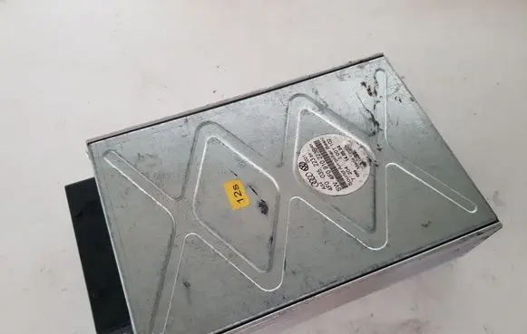 Audi A6 S6 C6 4F Sound amplifier 4F0035223 4F0910223B