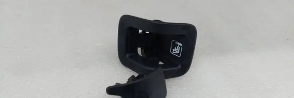 Audi Q8 ISOFIX cover 4M8887233A 4M8887233O