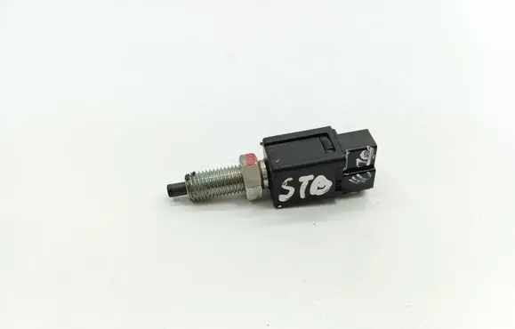 Mitsubishi Outlander Brake pedal sensor switch