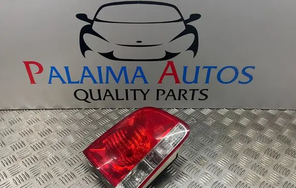 Volkswagen Touareg I Rear/tail lights 282621