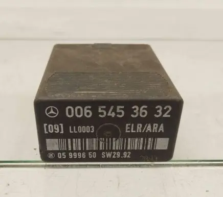 Mercedes-Benz E W124 Other relay 0065453632