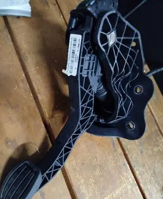 Citroen Berlingo Clutch pedal 