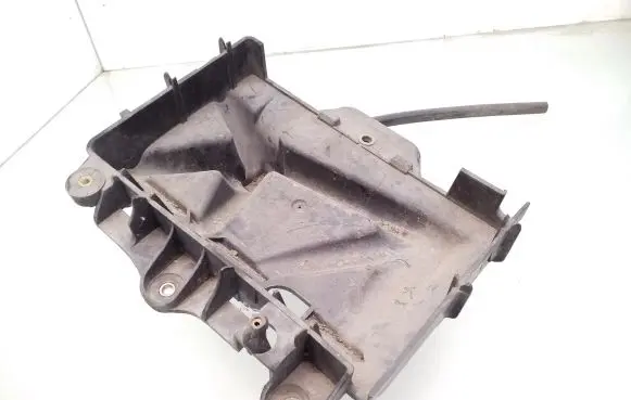 Volkswagen Fox Battery tray 6Q0915331D