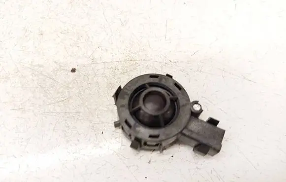 Volvo V40 Front door speaker 31384748
