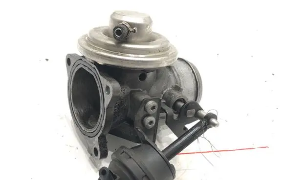 Seat Leon (1M) Engine shut-off valve 038131501E