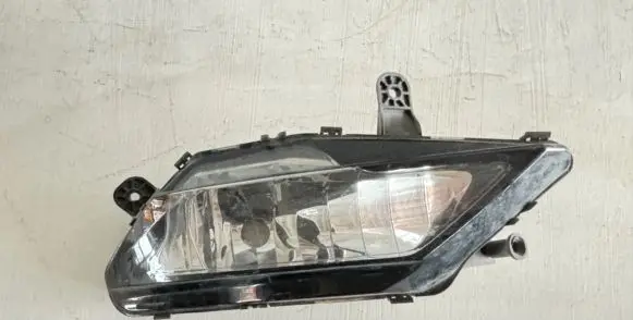Opel Insignia B Front fog light 39157660 13460224 662588537