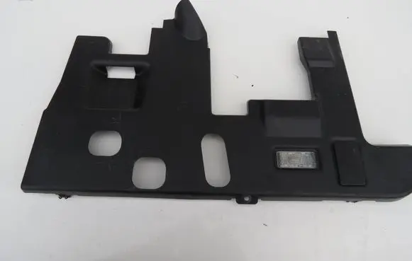 Porsche Cayenne (9PA) Dashboard lower bottom trim panel 7L5815173F