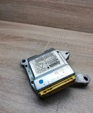 Renault Laguna II Airbag control unit/module 8200108370A 550758700