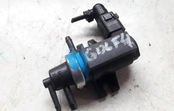 Vacuum valve