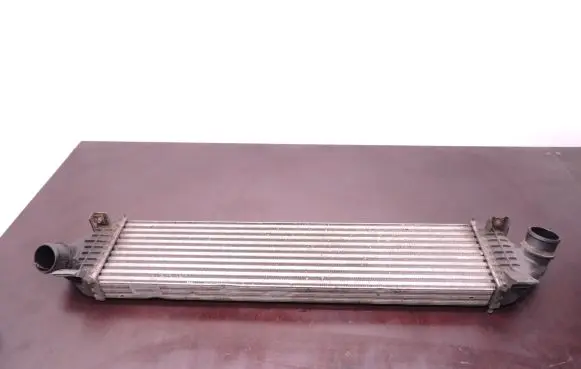 Volvo V40 Intercooler radiator 31319168 D239