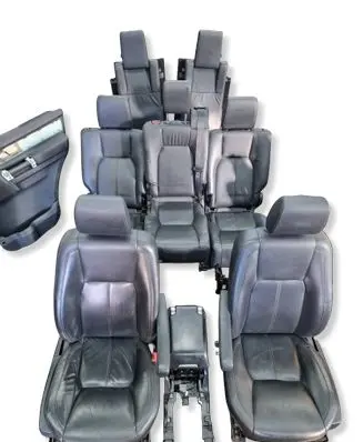 Land Rover Discovery 4 - LR4 Seat and door cards trim set 