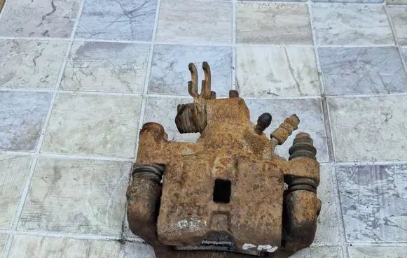Mazda Premacy Rear brake caliper
