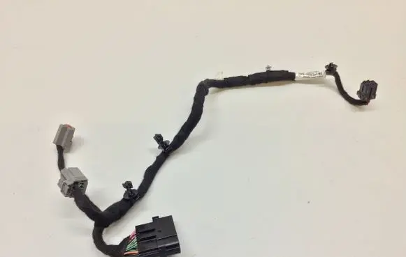 Jeep Cherokee Panel wiring 68143720AD