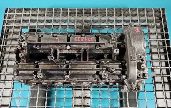 Engine head