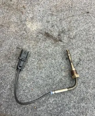 Opel Astra J Exhaust gas temperature sensor 55566185