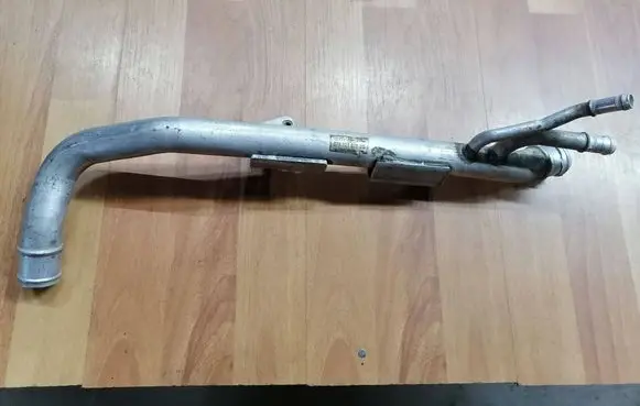 Audi A6 S6 C6 4F Engine coolant pipe/hose 079121070BG
