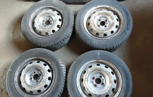 Citroen Nemo R15 steel rim 