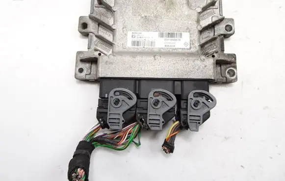 Renault Scenic III - Grand scenic III Engine control unit/module 237100235R S180078141A 237100487R