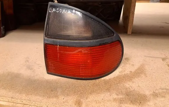 Renault Laguna I Rear/tail lights 7700820051 2225