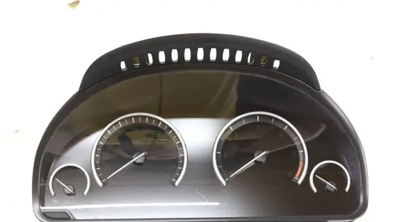 BMW 5 F10 F11 Speedometer (instrument cluster) 9285176
