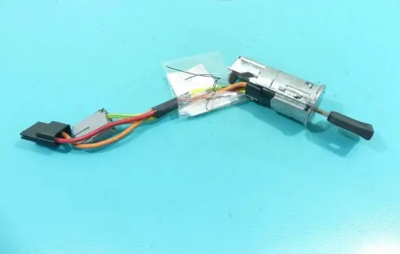 Renault Clio I Ignition lock IMPRK1266832