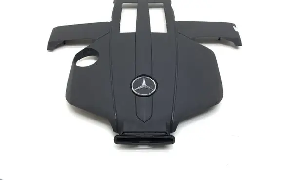Mercedes-Benz E A207 Engine cover (trim) A2760108904