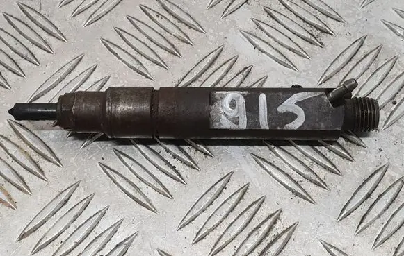 Volkswagen Sharan Fuel injector 028130201T