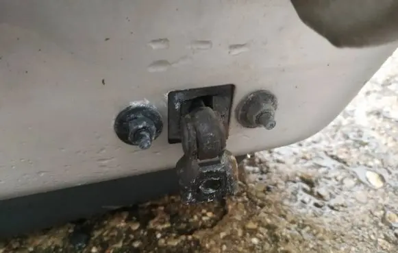 Cadillac SRX Rear door check strap stopper