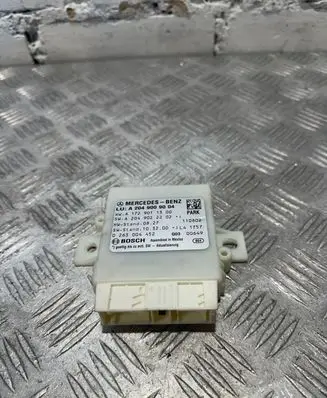 Mercedes-Benz C W204 Parking PDC control unit/module A2049009004