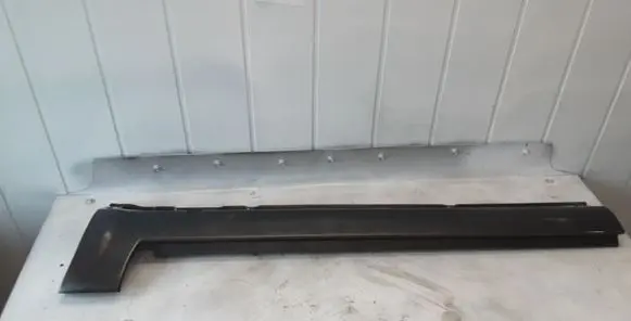 KIA Sportage Side skirt front trim 877541F000