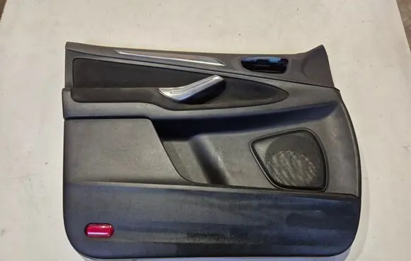 Ford S-MAX Front door card panel trim 8M21U23943 6M21U24185